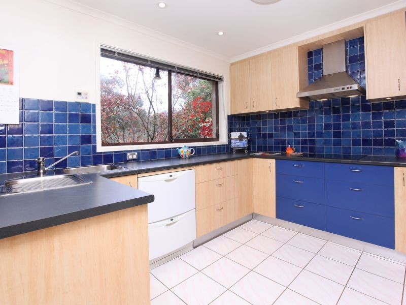 18 Payne Place, Fadden ACT 2904