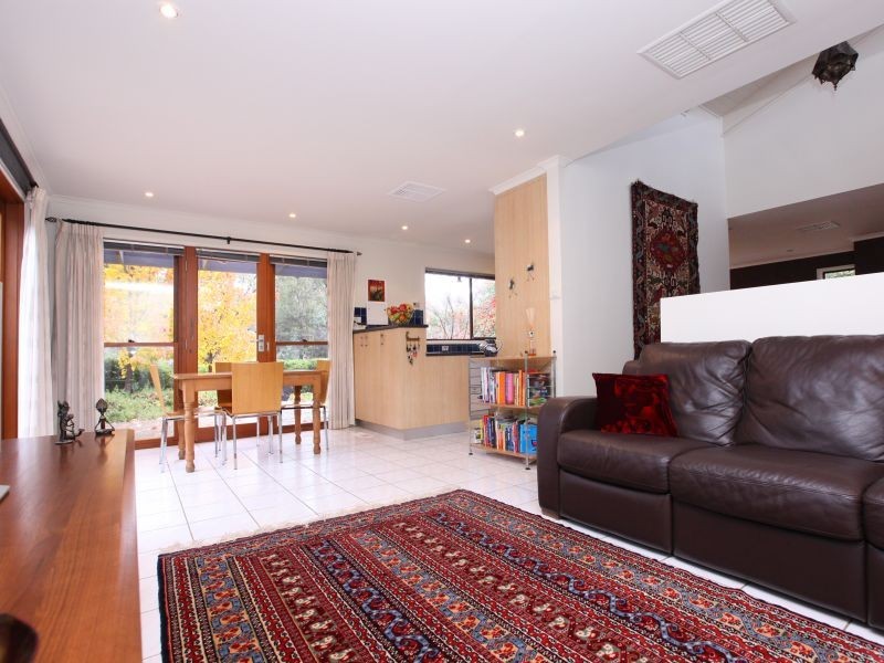 18 Payne Place, Fadden ACT 2904