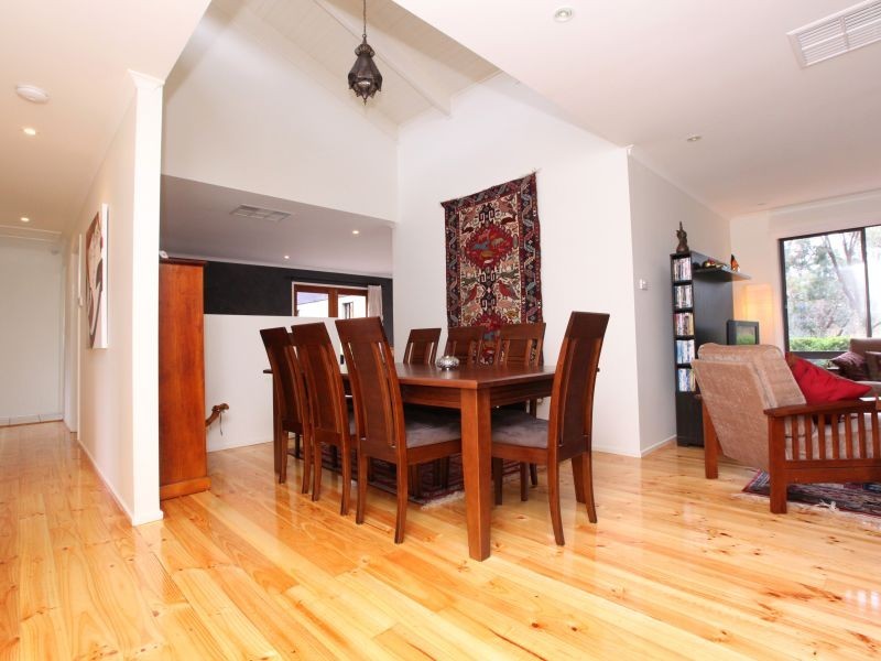 18 Payne Place, Fadden ACT 2904