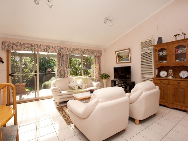 5 Myles Connell Crescent, Gordon ACT 2906