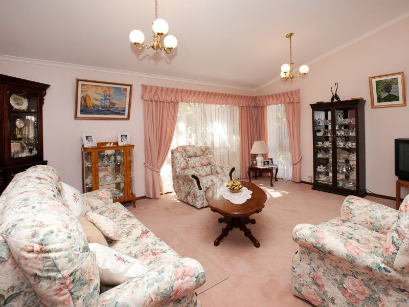 5 Myles Connell Crescent, Gordon ACT 2906