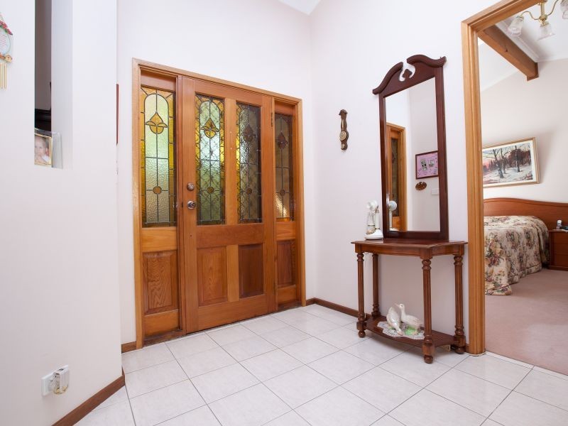 5 Myles Connell Crescent, Gordon ACT 2906