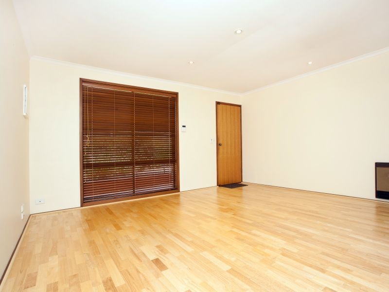 21 Hadleigh Circuit, Isabella Plains ACT 2905