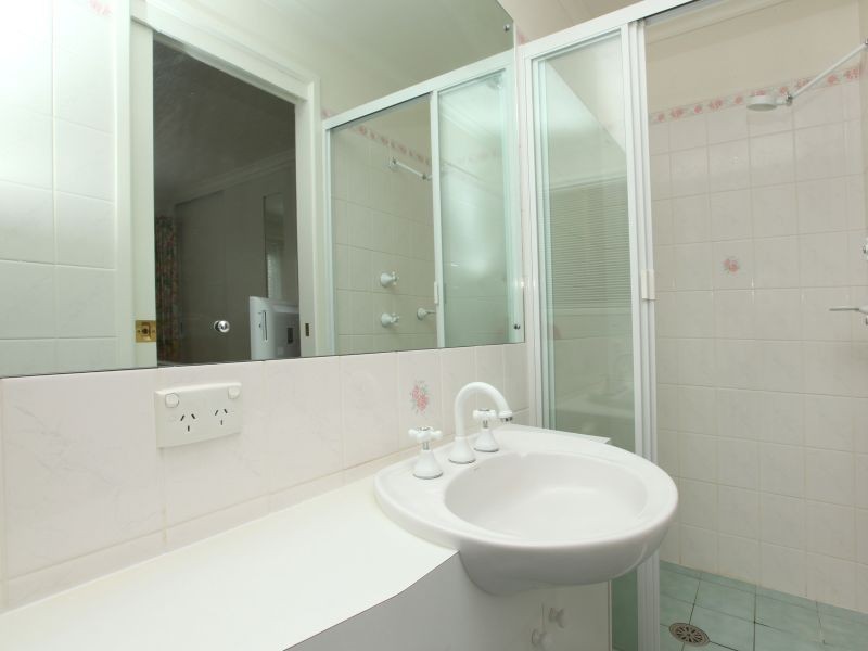 28 Rowntree Crescent, Isaacs ACT 2607