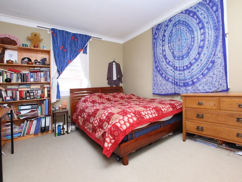 15 Schlich Street, Yarralumla ACT 2600