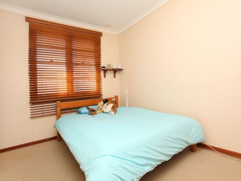 15 Schlich Street, Yarralumla ACT 2600