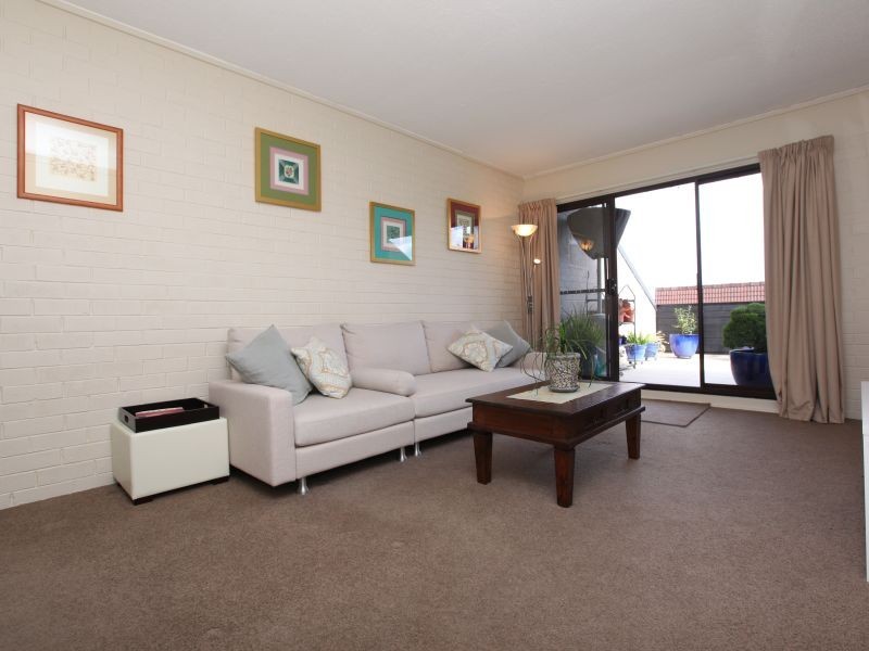 6/3 Garran Place, Garran ACT 2605