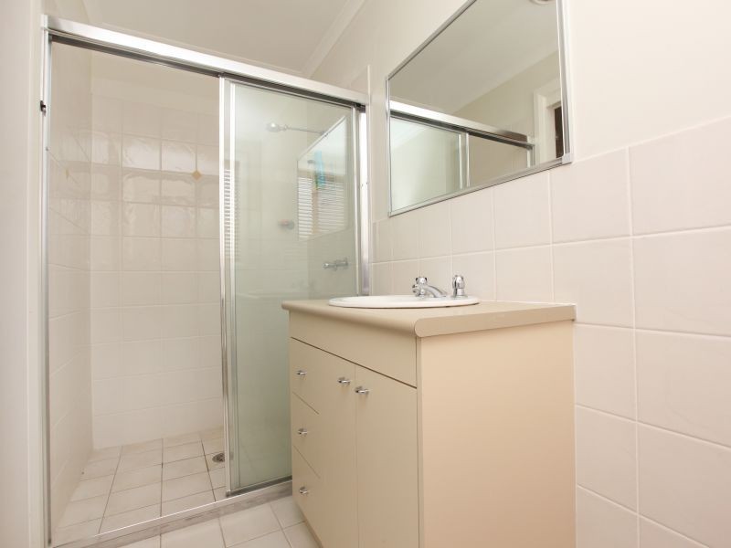 5/6 Kettlewell Crescent, Banks ACT 2906