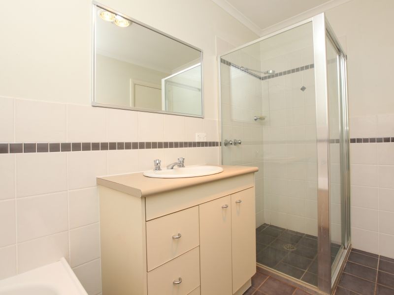 5/6 Kettlewell Crescent, Banks ACT 2906