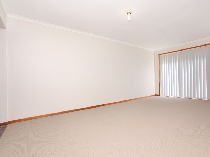 3/7 Troughton Street, Banks ACT 2906