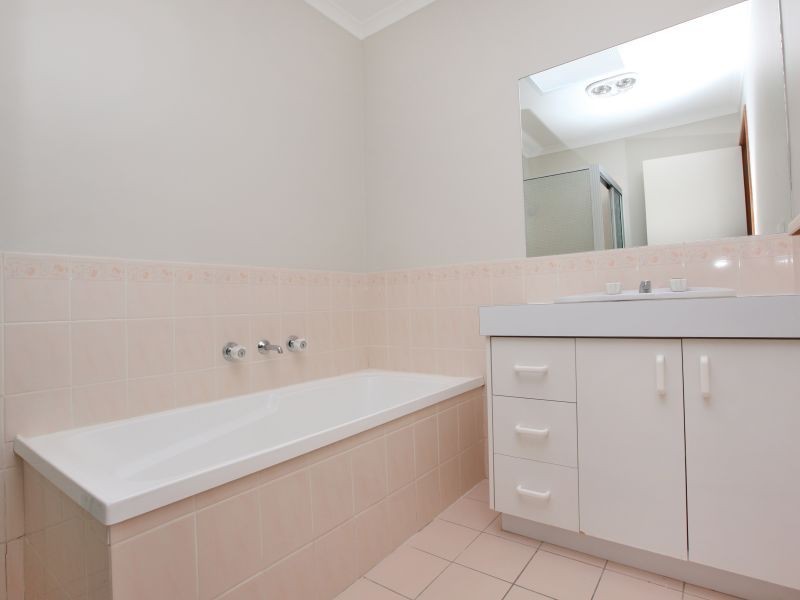 3/7 Troughton Street, Banks ACT 2906