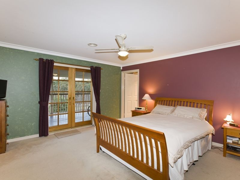 296 East Tallagandra Lane, Sutton NSW 2620