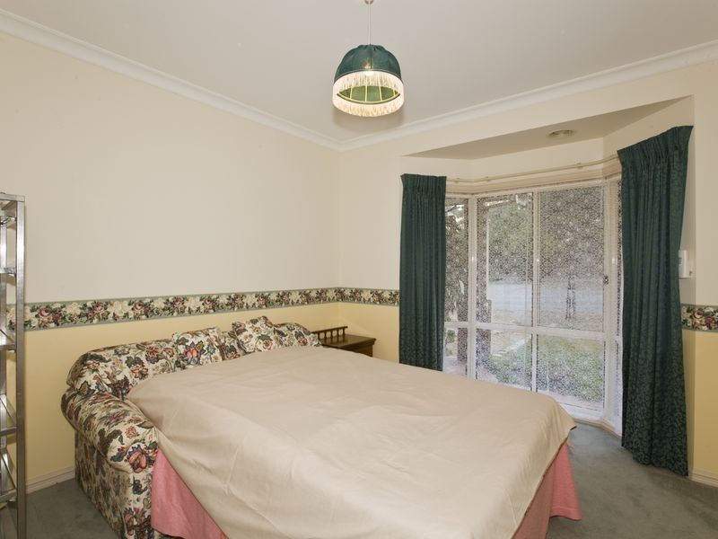 296 East Tallagandra Lane, Sutton NSW 2620