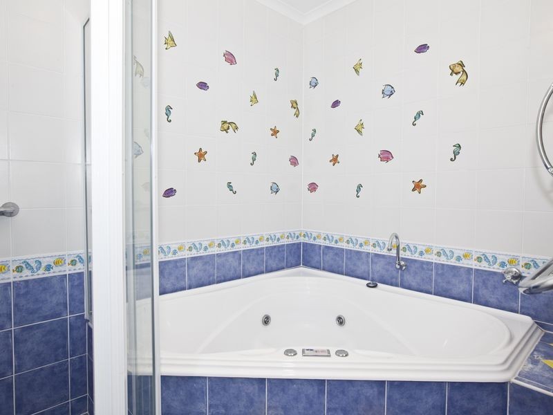 296 East Tallagandra Lane, Sutton NSW 2620