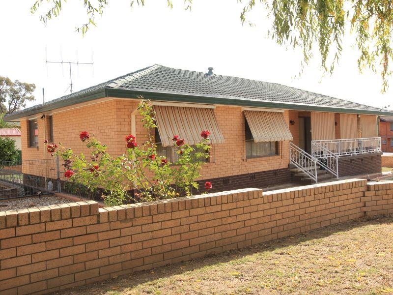 81 Tharwa Road, Queanbeyan NSW 2620