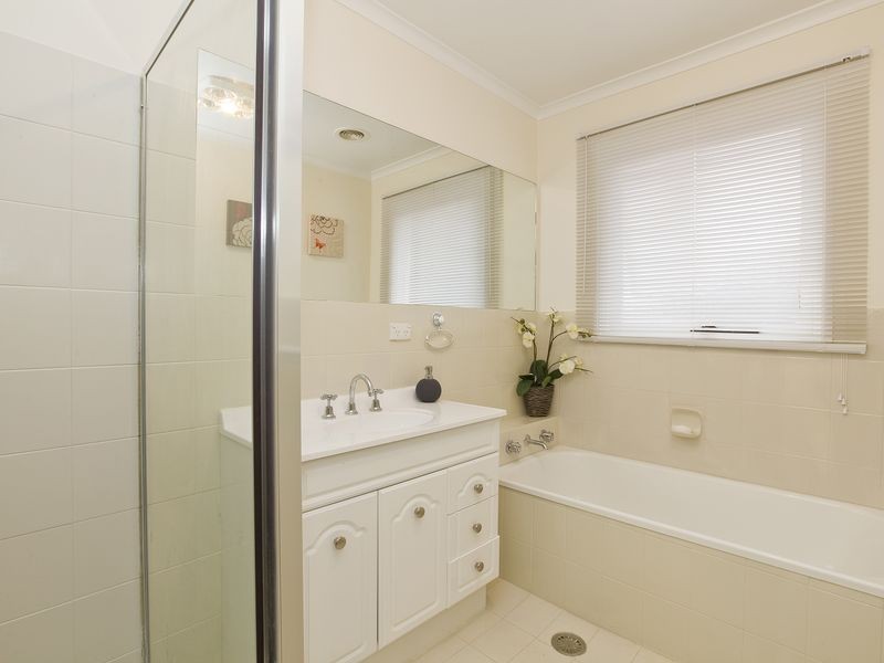 73 Beattie Crescent, Chisholm ACT 2905