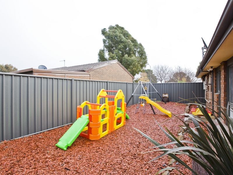 73 Beattie Crescent, Chisholm ACT 2905
