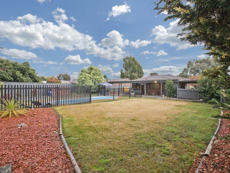 73 Beattie Crescent, Chisholm ACT 2905