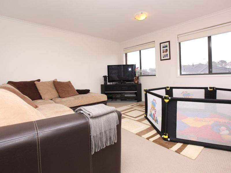 37 Dagmar Berne Street, Macgregor ACT 2615