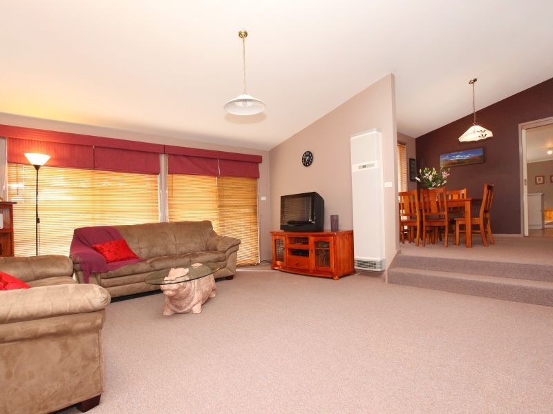 80 Fidge Street, Calwell ACT 2905