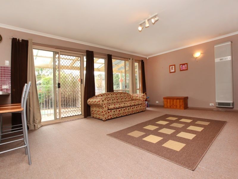 80 Fidge Street, Calwell ACT 2905