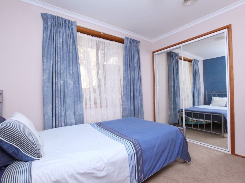 26 Johnstone Circuit, Calwell ACT 2905