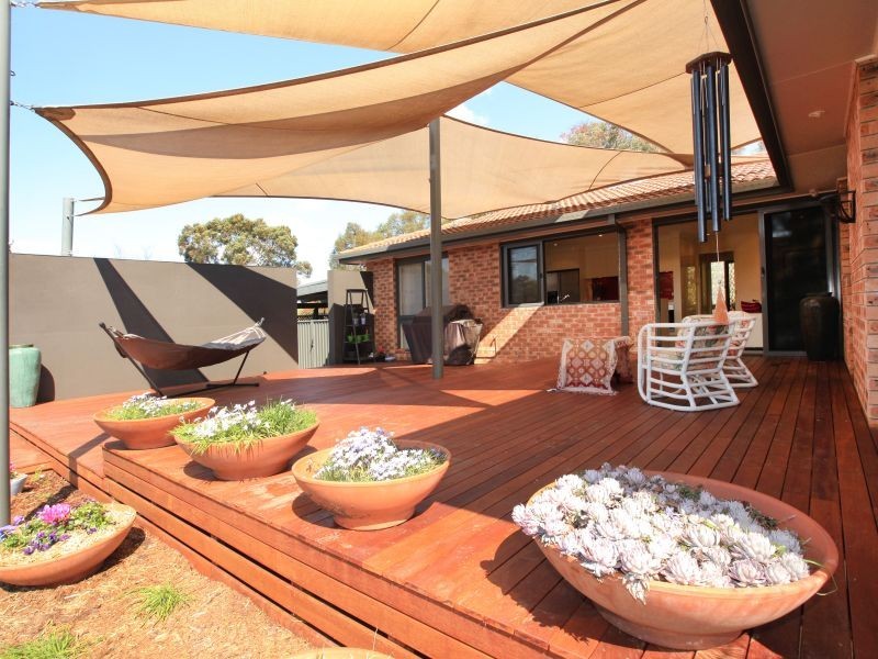 193 Castleton Crescent, Gowrie ACT 2904