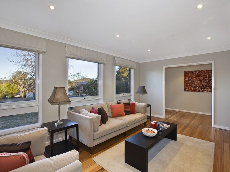 10 Ligar Place, Holder ACT 2611