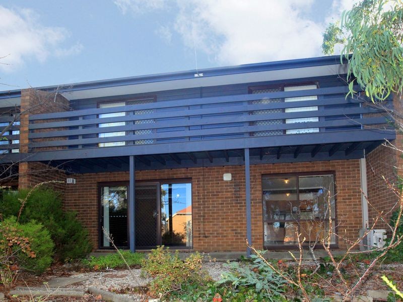 11/8 Walhallow Street, Hawker ACT 2614