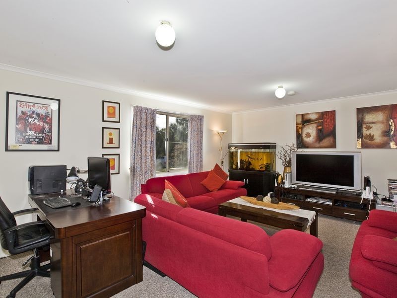1/53 Derrington Crescent, Bonython ACT 2905