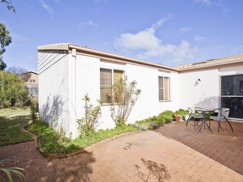 1/53 Derrington Crescent, Bonython ACT 2905