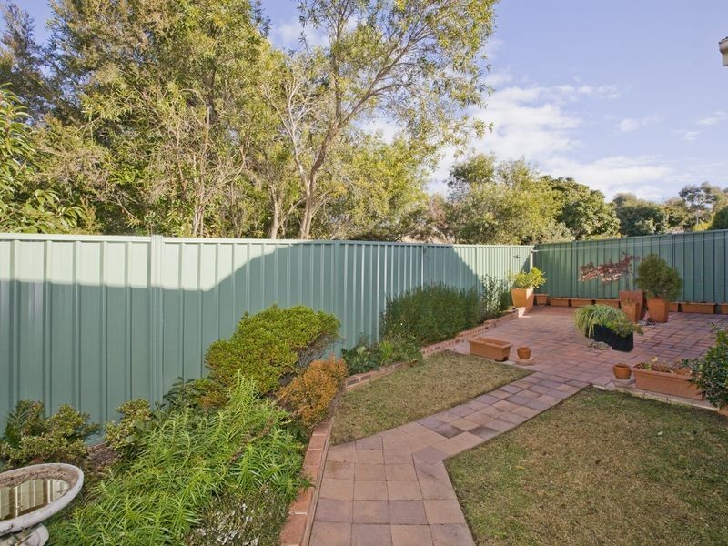 10 Minnett Close, Gordon ACT 2906