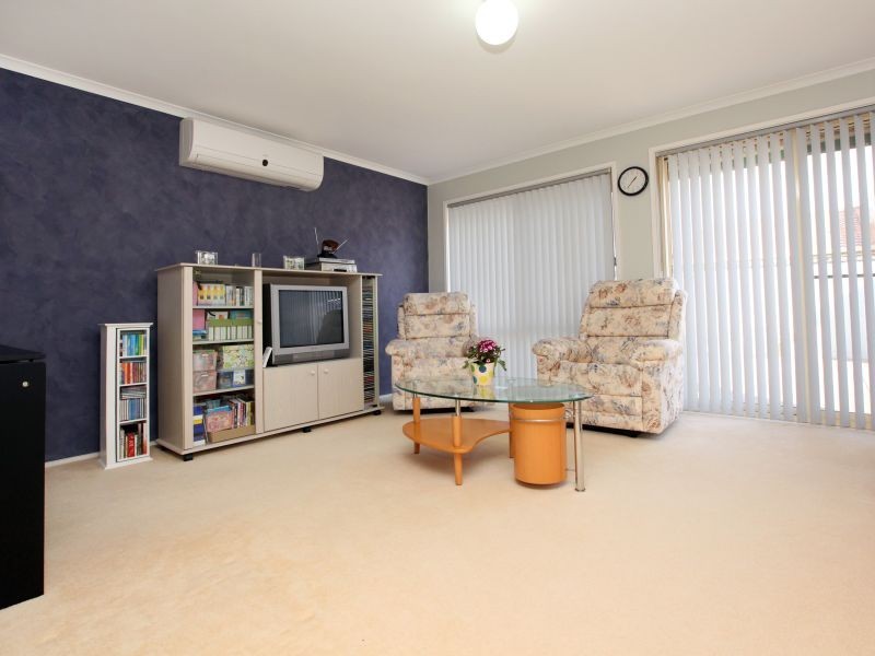 17 Heidelberg Street, Conder ACT 2906