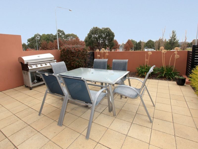 20/1 Drew Street, Greenway ACT 2900