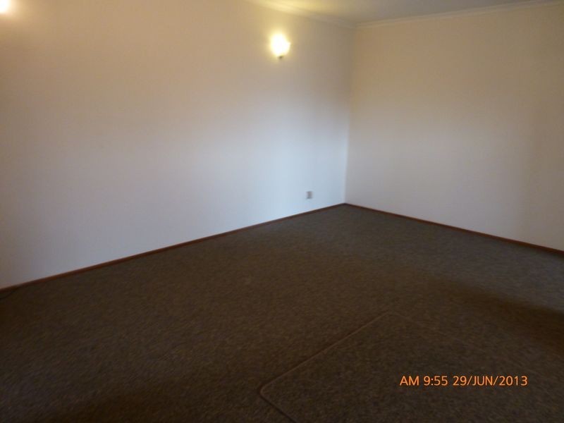 9 Zincke Close, Calwell ACT 2905