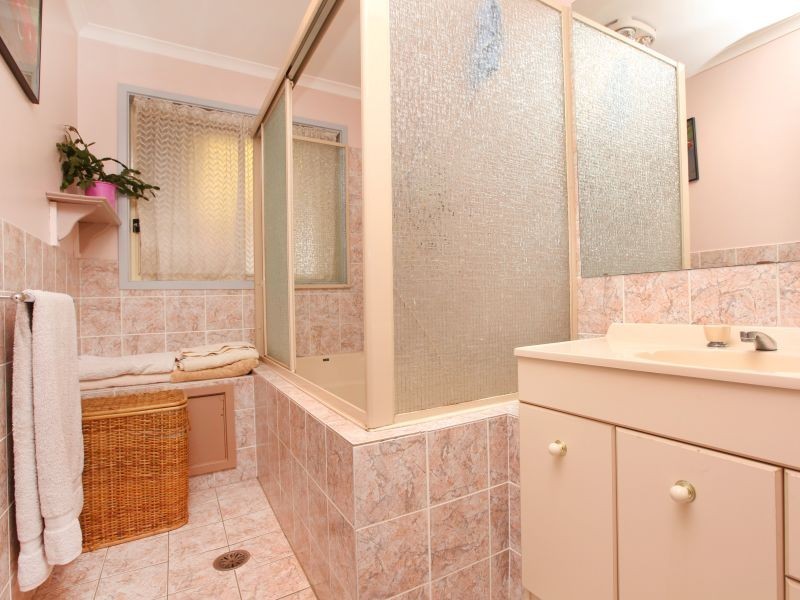 5 Pryor Place, Conder ACT 2906