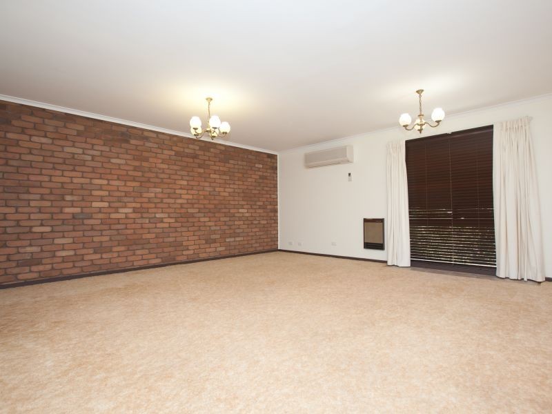 4 Stenhouse Close, Evatt ACT 2617