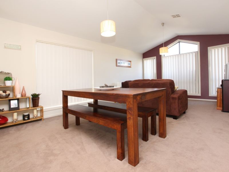 5/4-6 McMahon Drive, Bungendore NSW 2621