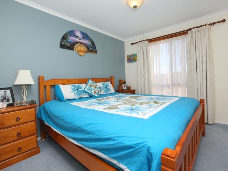 16 Carpenter Close, Calwell ACT 2905