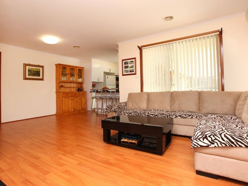 6 Hanretty Place, Bonython ACT 2905