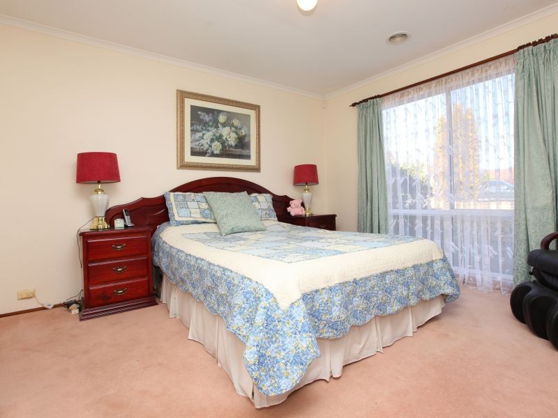 6 Hanretty Place, Bonython ACT 2905