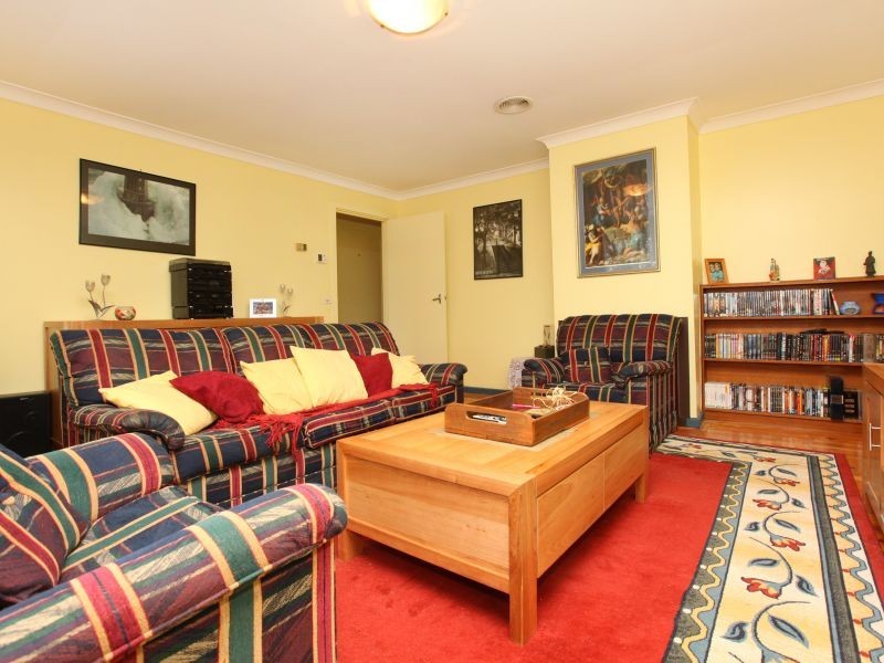 26 McKillop Circuit, Kambah ACT 2902