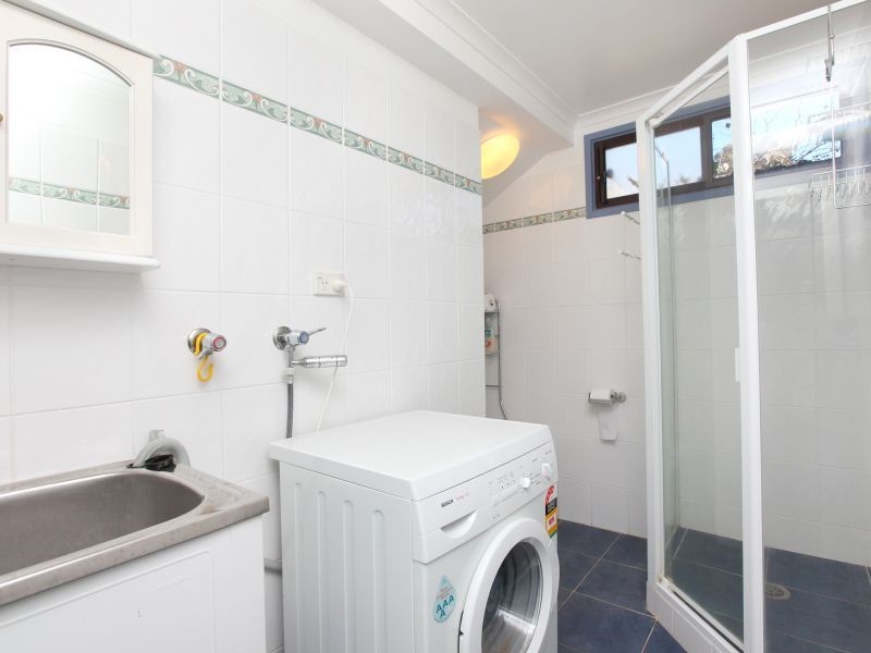 42 Ngunawal Drive, Isaacs ACT 2607