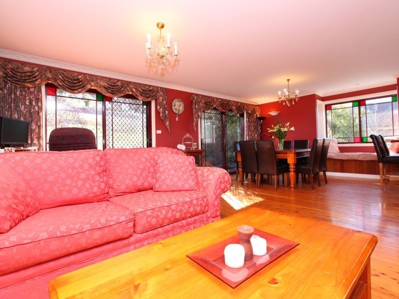 14 McVilly Close, Gordon ACT 2906