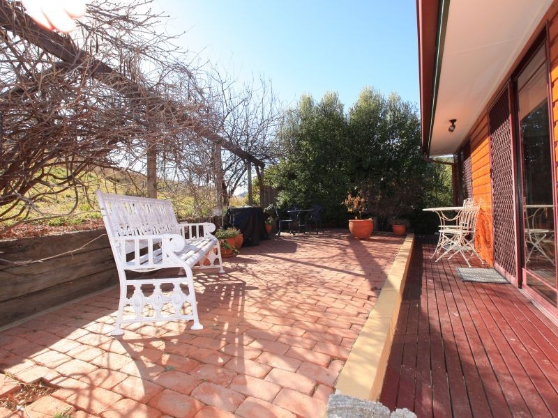 14 McVilly Close, Gordon ACT 2906