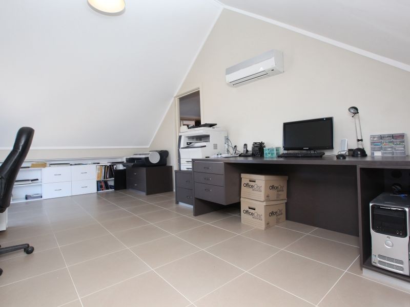 14 McVilly Close, Gordon ACT 2906