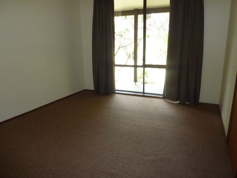 72 Newman Morris Circuit, Oxley ACT 2903