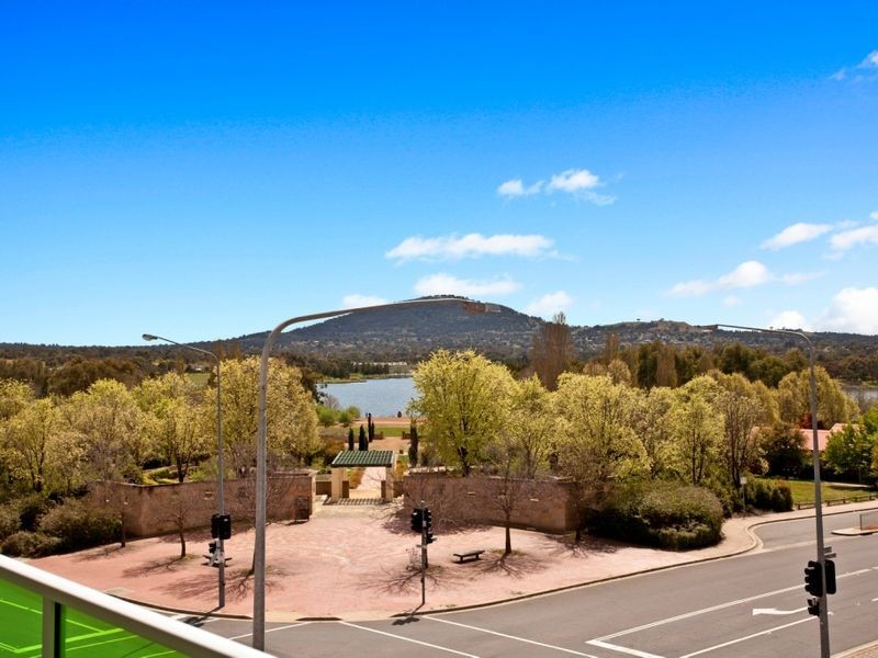 48/58 Cowlishaw Street “The Vue”, Greenway ACT 2900