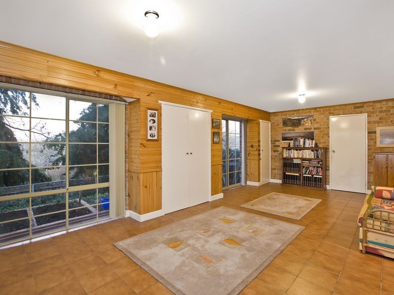 2 Western Hill, Bonython ACT 2905