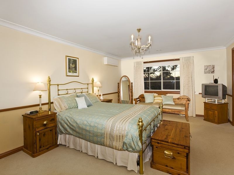 2 Western Hill, Bonython ACT 2905